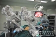 我院引进的省内首台达芬奇手术机器人系统成功完成第一例手术