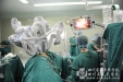 胸外科成功完成西南首例达芬奇机器人肺叶切除术