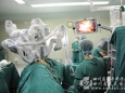 胸外科成功完成西南首例达芬奇机器人肺叶切除术