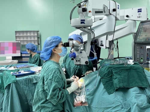 锦观新闻：脱盲“最后的希望” 省医院率先开展领扣型人工角膜手术